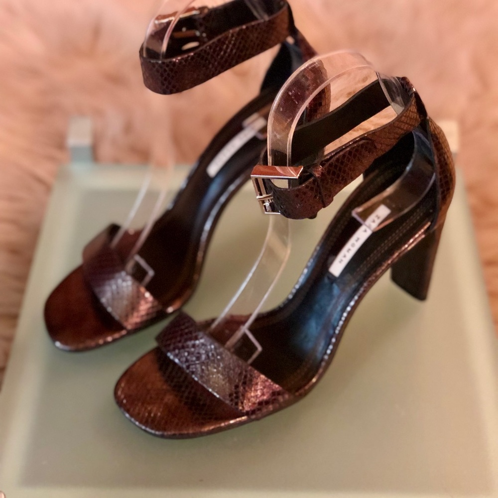 Zara Snake Embossed Leather Sandal - Picture 5 of 7